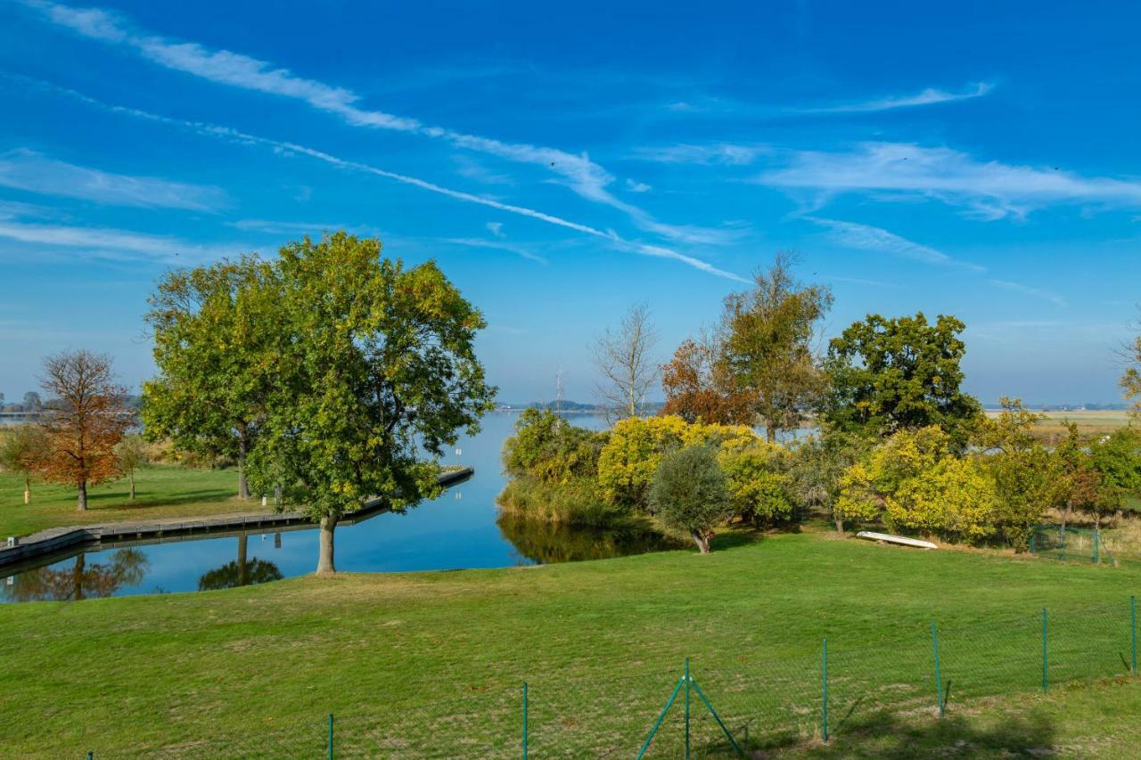Ferienwohnung Leuchtturm Dewichow Buitenkant foto